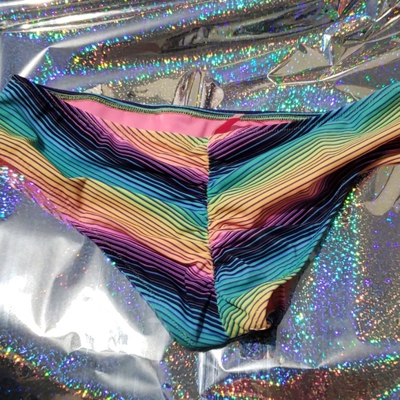 VICTORIAS SECRET WOMEN'S BIKINI RUCHED SIZE S/P - Picture 5 of 8